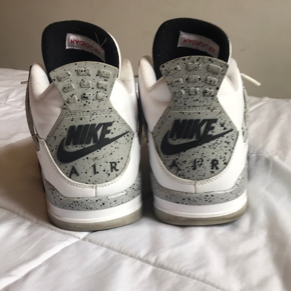 Air Jordan 4 “Cement” (2016) - Picture 5 of 7